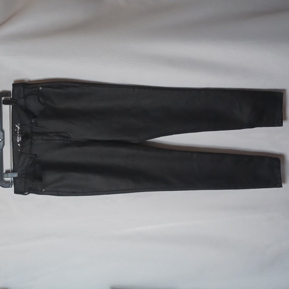 7 SEVEN Women's Black Stretch Coated Ultra High-Rise Skinny Pants. Size 12